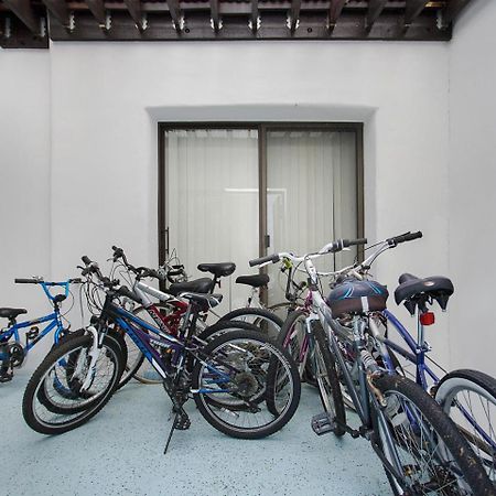 Naples Dream At Wtc With Heated Pool Spa Sauna 7 Bicycles And 3 Mls To Beach Zewnętrze zdjęcie
