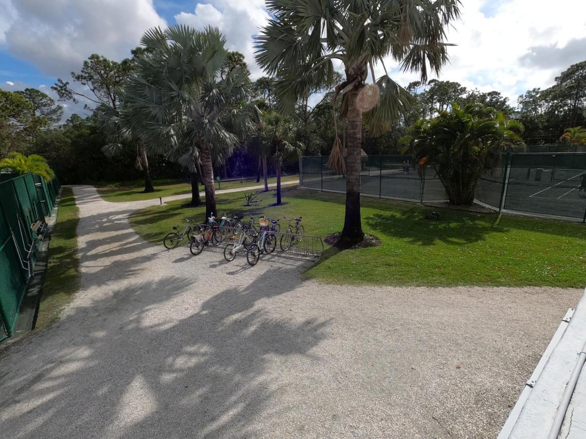 Naples Dream At Wtc With Heated Pool Spa Sauna 7 Bicycles And 3 Mls To Beach Zewnętrze zdjęcie