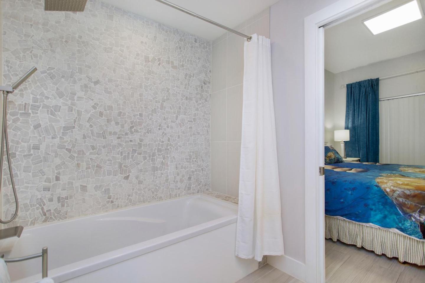 Naples Dream At Wtc With Heated Pool Spa Sauna 7 Bicycles And 3 Mls To Beach Zewnętrze zdjęcie