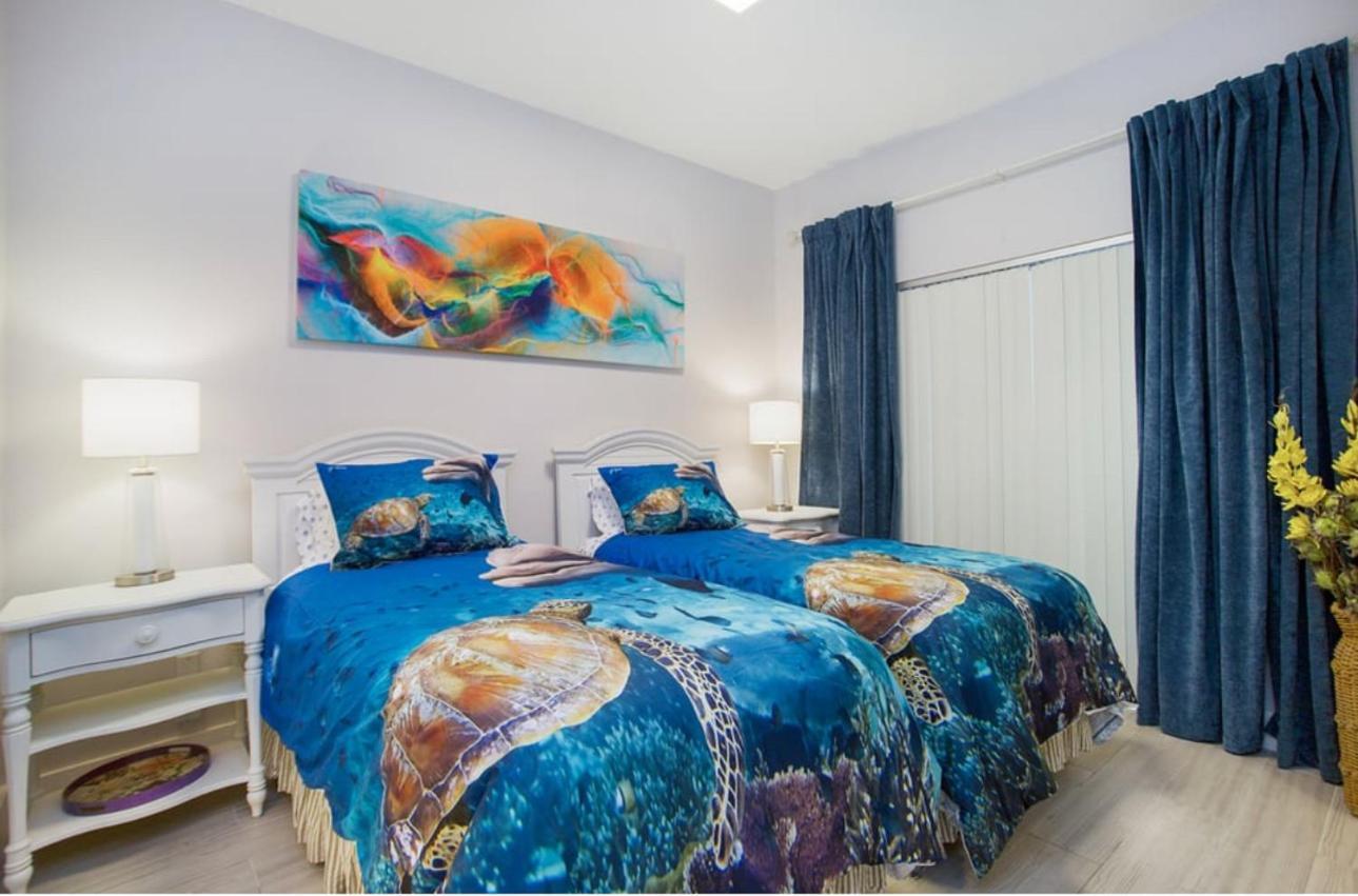 Naples Dream At Wtc With Heated Pool Spa Sauna 7 Bicycles And 3 Mls To Beach Zewnętrze zdjęcie